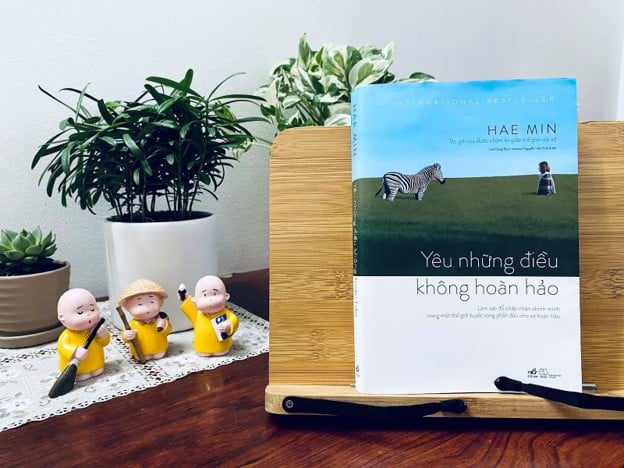 review sách yêu những điều không hoàn hảo